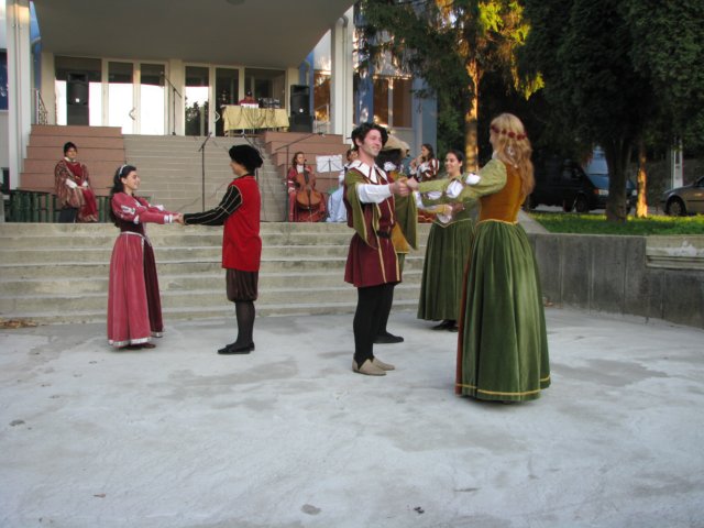 tovishat048.jpg