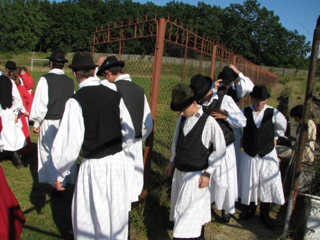 tovishat115.jpg