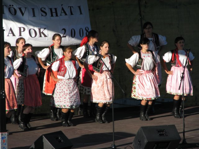 tovishat130.jpg