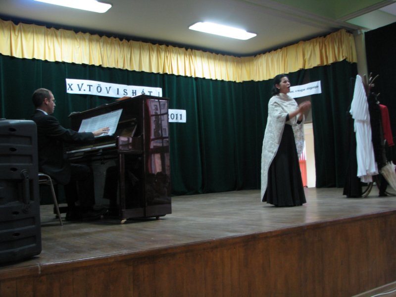 tovishat076.jpg