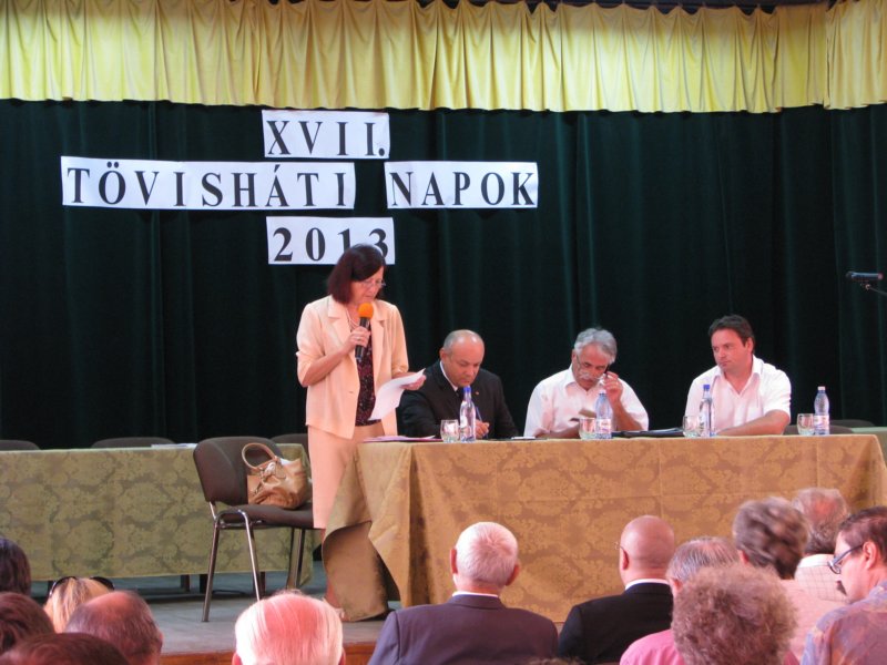 tovishat018.jpg