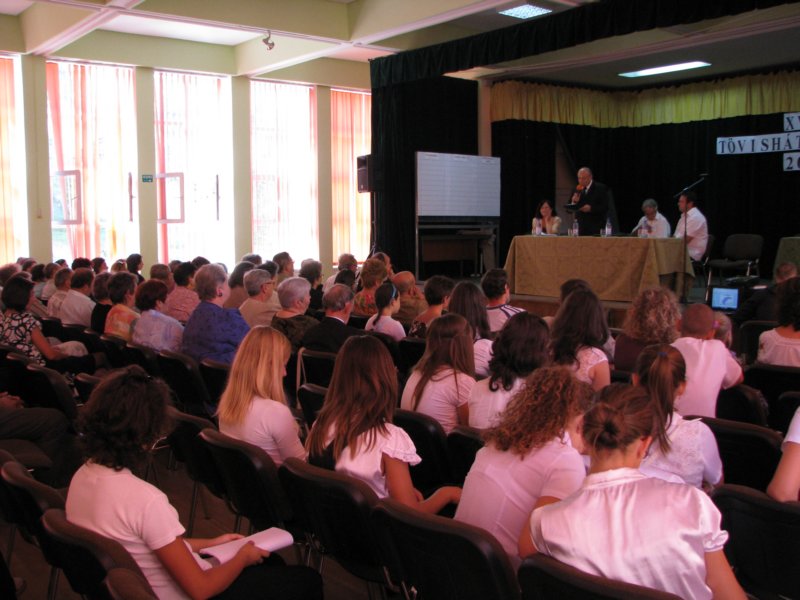 tovishat030.jpg