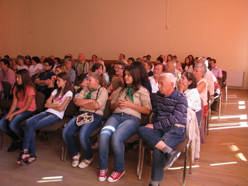 tovishat051.jpg