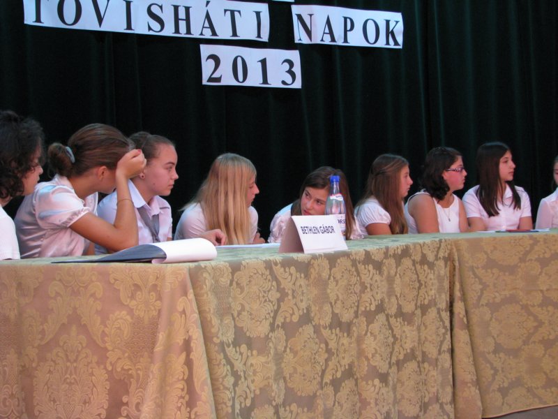 tovishat056.jpg