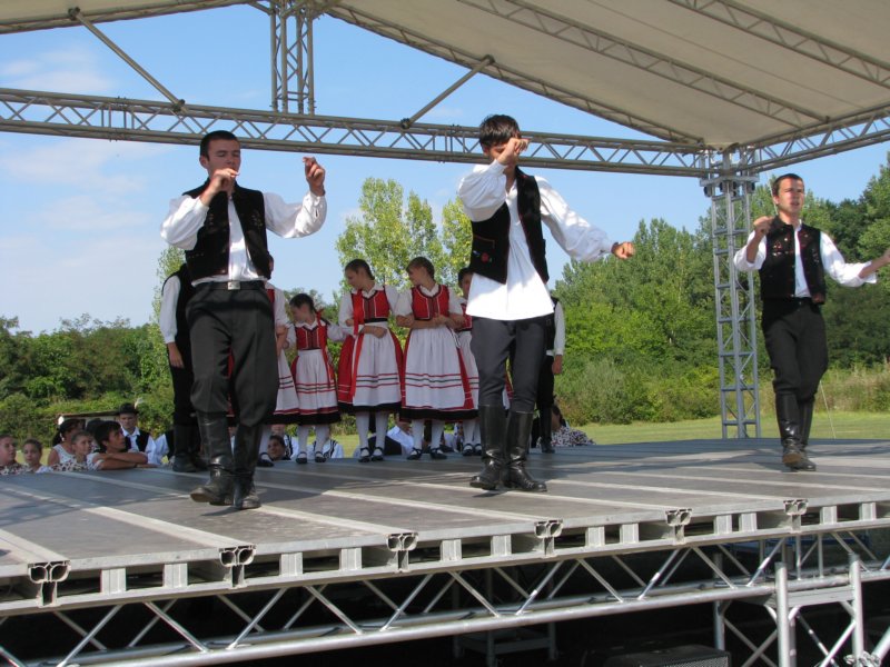 tovishat046.jpg
