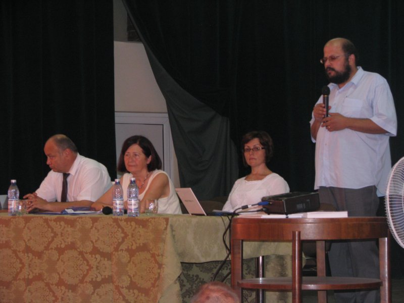 tovishat034.jpg