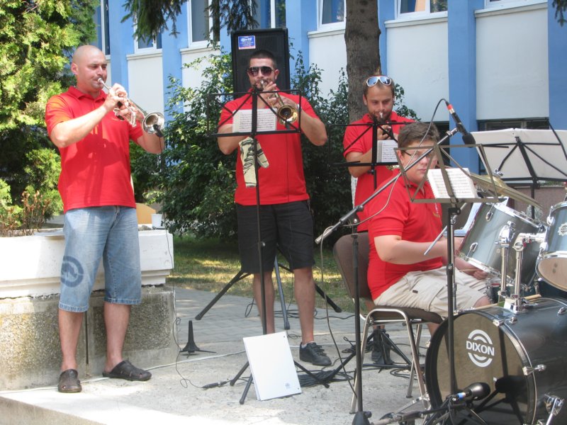 tovishat045.jpg