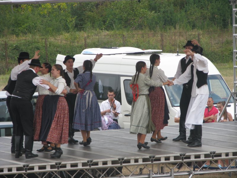 tovishat067.jpg