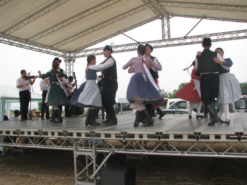tovishat095.jpg